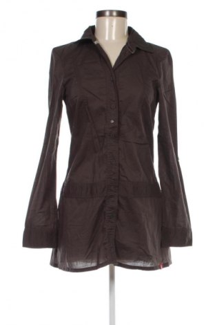 Дамска риза Edc By Esprit, Размер S, Цвят Кафяв, Цена 21,99 лв.