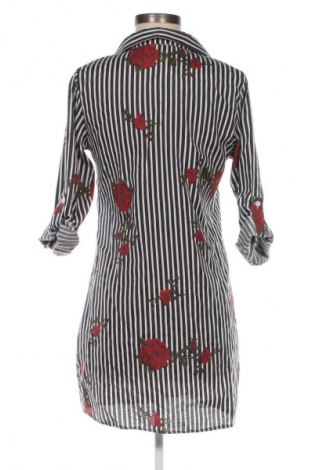 Damenbluse Red Queen, Größe M, Farbe Mehrfarbig, Preis 8,99 €