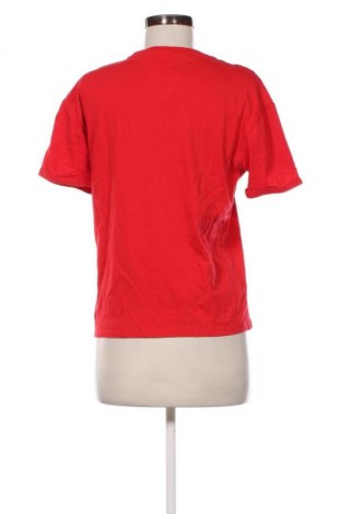 Γυναικείο t-shirt Melting Stockholm, Μέγεθος M, Χρώμα Κόκκινο, Τιμή 7,99 €