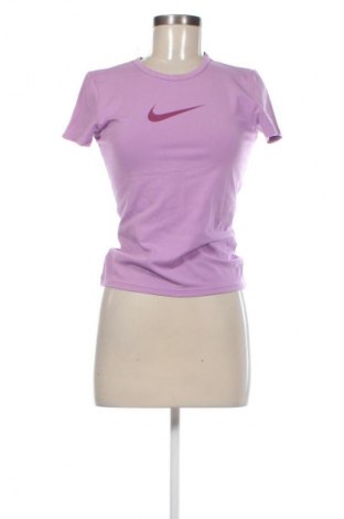 Γυναικείο t-shirt Nike, Μέγεθος M, Χρώμα Βιολετί, Τιμή 17,99 €
