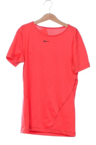 Дамска тениска Nike, Размер XS, Цвят Червен, Цена 27,99 лв.