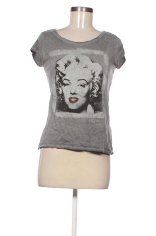 Dámske tričko Pepe Jeans, Veľkosť M, Farba Sivá, Cena  13,95 €