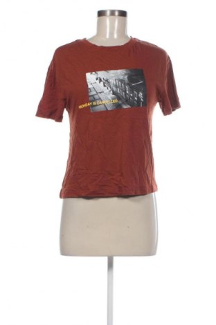 Dámske tričko Stradivarius, Veľkosť M, Farba Hnedá, Cena  6,95 €