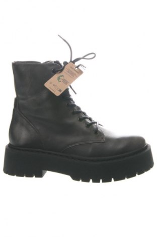 Botine de damă Steve Madden, Mărime 40, Culoare Gri, Preț 869,99 Lei