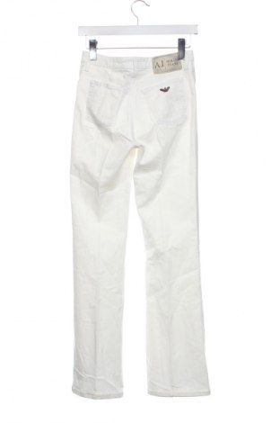 Blugi de femei Armani Jeans, Mărime S, Culoare Alb, Preț 447,99 Lei
