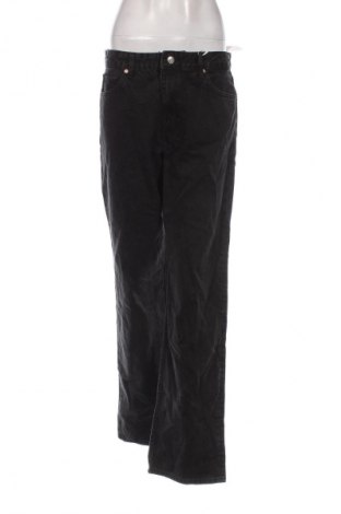 Női farmernadrág Bershka, Méret L, Szín Fekete, Ár 12 449 Ft