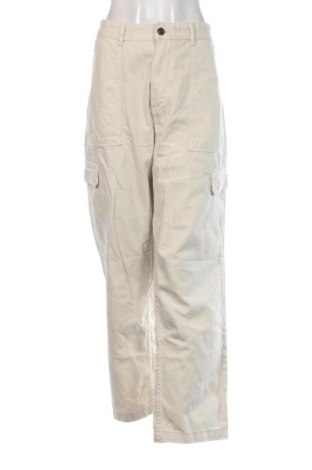 Damskie jeansy Bershka, Rozmiar XL, Kolor Beżowy, Cena 95,99 zł