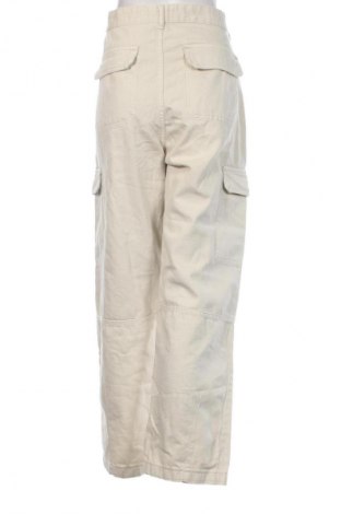 Damskie jeansy Bershka, Rozmiar XL, Kolor Beżowy, Cena 95,99 zł