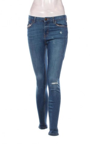 Damen Jeans Bershka, Größe M, Farbe Blau, Preis 9,99 €