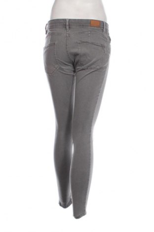 Damen Jeans Bershka, Größe M, Farbe Grau, Preis 20,99 €