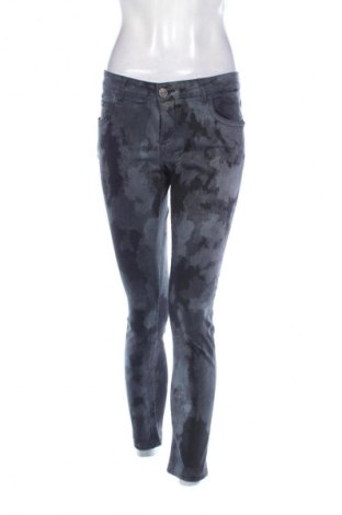 Blugi de femei Blue Fire Co, Mărime M, Culoare Multicolor, Preț 94,99 Lei