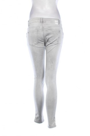 Damskie jeansy Blue Fire Co, Rozmiar S, Kolor Srebrzysty, Cena 43,99 zł