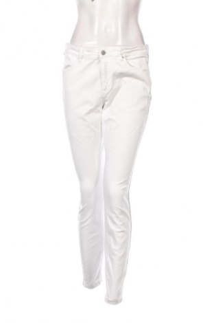 Damen Jeans Camaieu, Größe M, Farbe Weiß, Preis 5,99 €