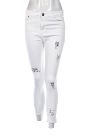 Dámske džínsy  Cavallo, Veľkosť S, Farba Biela, Cena  43,95 €