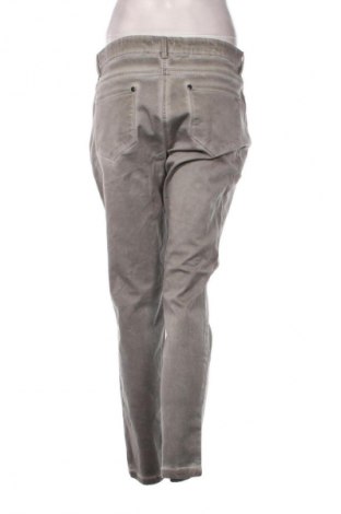 Damen Jeans Creation L, Größe L, Farbe Grau, Preis 28,99 €