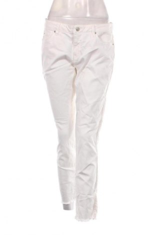 Дамски дънки Esprit, Размер XL, Цвят Екрю, Цена 41,99 лв.