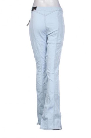 Damskie jeansy Fashion nova, Rozmiar S, Kolor Niebieski, Cena 60,99 zł