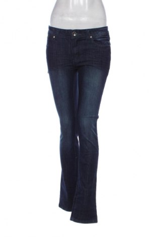 Дамски дънки Fen Jeans, Размер S, Цвят Син, Цена 46,99 лв.