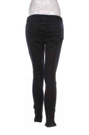 Dámske džínsy  Hugo Boss, Veľkosť M, Farba Modrá, Cena  79,95 €