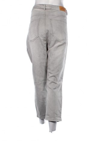 Női farmernadrág Junarose, Méret 3XL, Szín Szürke, Ár 9 529 Ft