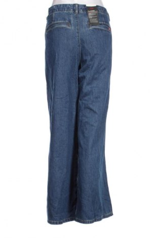 Дамски дънки Levi's, Размер XL, Цвят Син, Цена 174,99 лв.