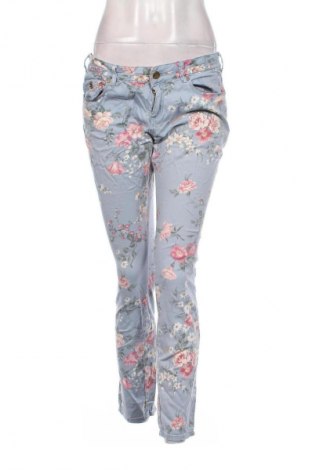 Дамски дънки Maison Scotch, Размер L, Цвят Многоцветен, Цена 89,99 лв.