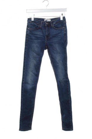 Damskie jeansy Mango, Rozmiar S, Kolor Niebieski, Cena 111,99 zł