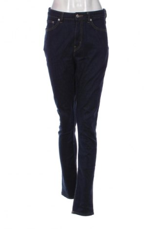 Damskie jeansy Mtwtfss Weekday, Rozmiar L, Kolor Niebieski, Cena 134,99 zł