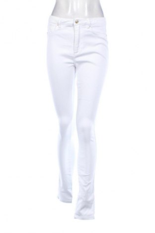 Blugi de femei ONLY, Mărime L, Culoare Alb, Preț 110,99 Lei