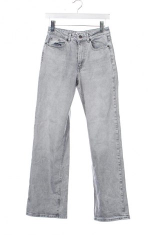 Blugi de femei ONLY, Mărime S, Culoare Gri, Preț 110,99 Lei
