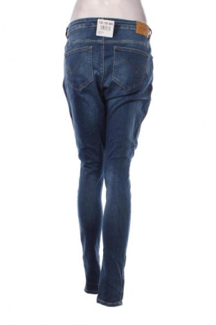 Blugi de femei ONLY Carmakoma, Mărime XL, Culoare Albastru, Preț 110,99 Lei