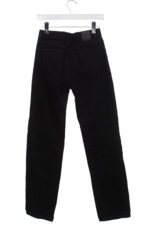 Дамски дънки Pull&Bear, Размер S, Цвят Черен, Цена 29,99 лв.