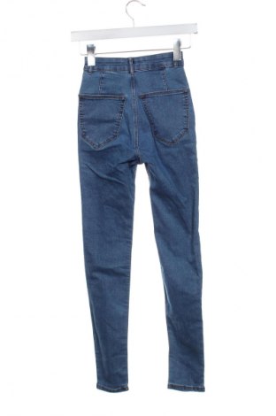 Γυναικείο Τζίν Pull&Bear, Μέγεθος XXS, Χρώμα Μπλέ, Τιμή 18,99 €