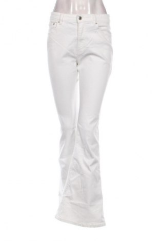 Damen Jeans Pull&Bear, Größe M, Farbe Weiß, Preis 20,99 €
