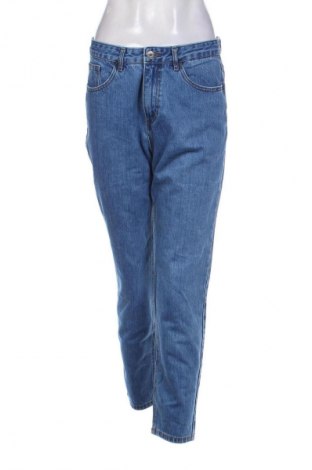 Γυναικείο Τζίν Pull&Bear, Μέγεθος M, Χρώμα Μπλέ, Τιμή 8,99 €