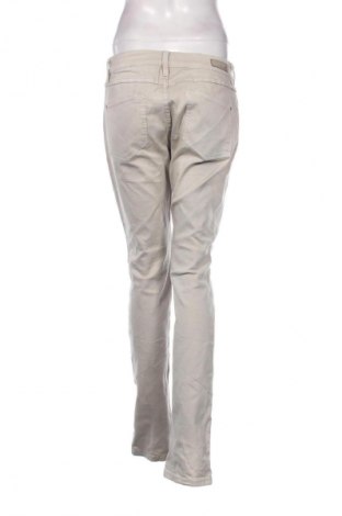 Damen Jeans S.Oliver, Größe L, Farbe Beige, Preis 13,99 €