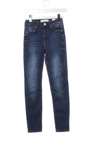 Дамски дънки Scotch & Soda, Размер XS, Цвят Син, Цена 89,99 лв.