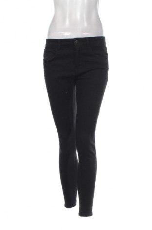Blugi de femei Stradivarius, Mărime M, Culoare Negru, Preț 38,99 Lei