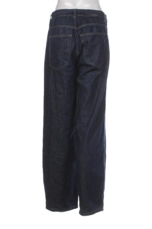 Damskie jeansy Stradivarius, Rozmiar M, Kolor Niebieski, Cena 95,99 zł