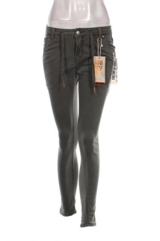 Damen Jeans Sublevel, Größe M, Farbe Grün, Preis € 14,99