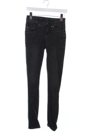 Blugi de femei Vero Moda, Mărime S, Culoare Gri, Preț 110,99 Lei