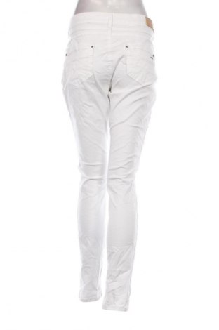 Damskie jeansy Zabaione, Rozmiar L, Kolor Biały, Cena 80,99 zł
