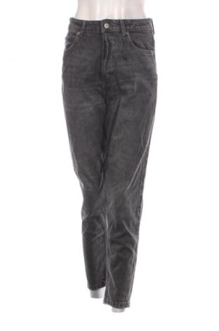 Blugi de femei Zara, Mărime M, Culoare Gri, Preț 88,99 Lei