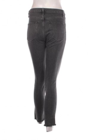Blugi de femei Zara, Mărime S, Culoare Gri, Preț 88,99 Lei