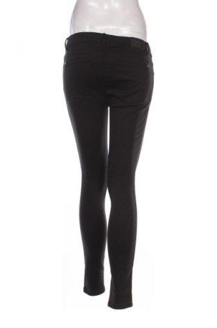 Blugi de femei Zara, Mărime M, Culoare Negru, Preț 80,99 Lei