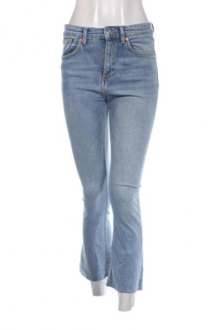 Blugi de femei Zara, Mărime M, Culoare Albastru, Preț 88,99 Lei