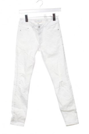 Damskie jeansy Zara, Rozmiar S, Kolor Biały, Cena 88,99 zł