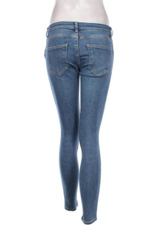 Дамски дънки Zara, Размер S, Цвят Син, Цена 27,99 лв.