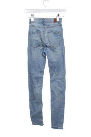 Blugi de femei Zara, Mărime XXS, Culoare Albastru, Preț 40,99 Lei