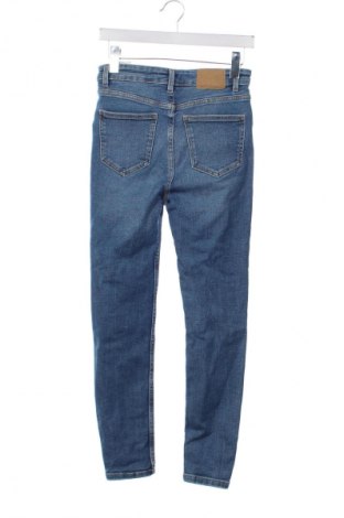 Damskie jeansy Zara, Rozmiar M, Kolor Niebieski, Cena 40,99 zł